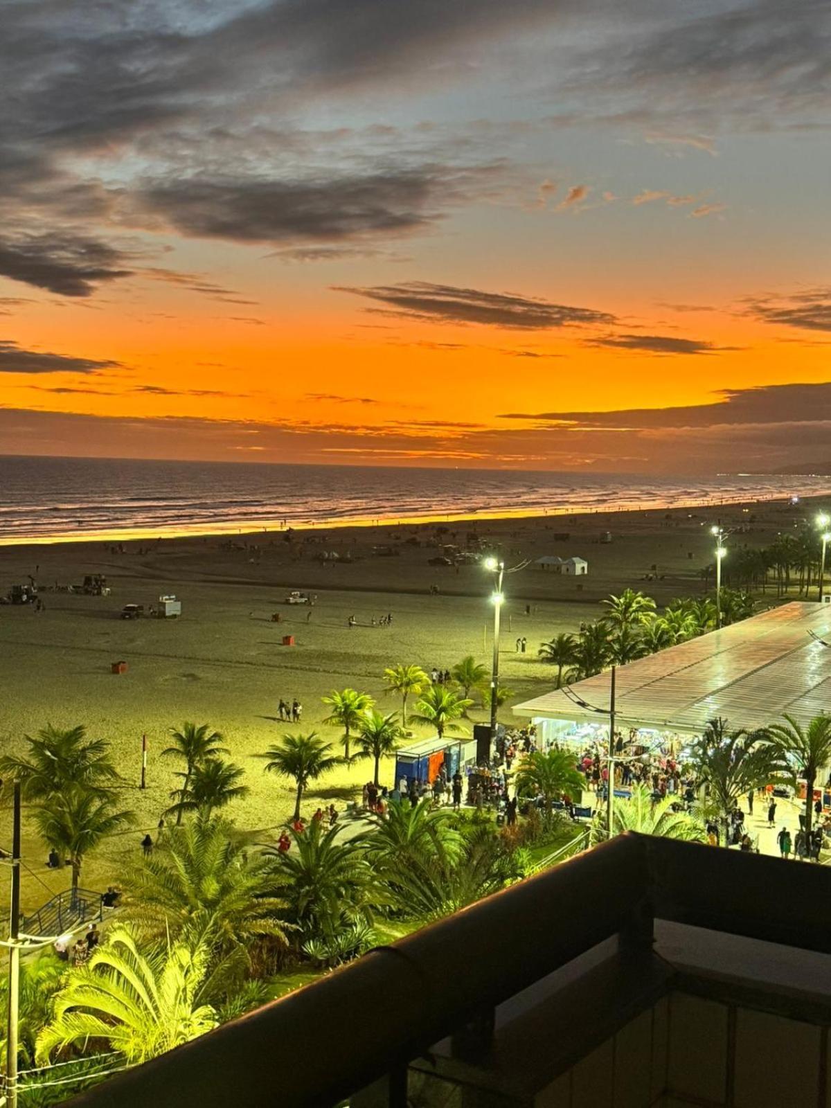 Guilhermina - Frente Pro Mar! Praia Grande  Bagian luar foto